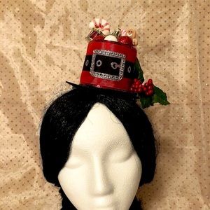 Santa Top Hat Fascinator